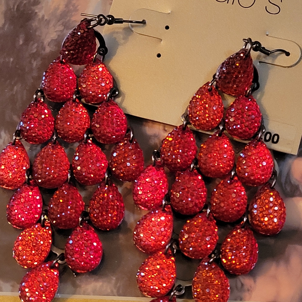 Elegant Red Dangle Earrings